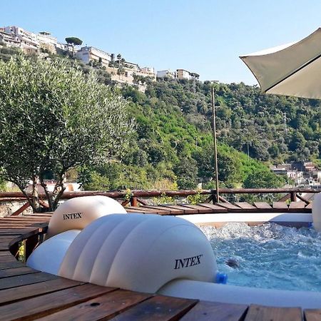 B&B Al Castello Di Lettere المظهر الخارجي الصورة